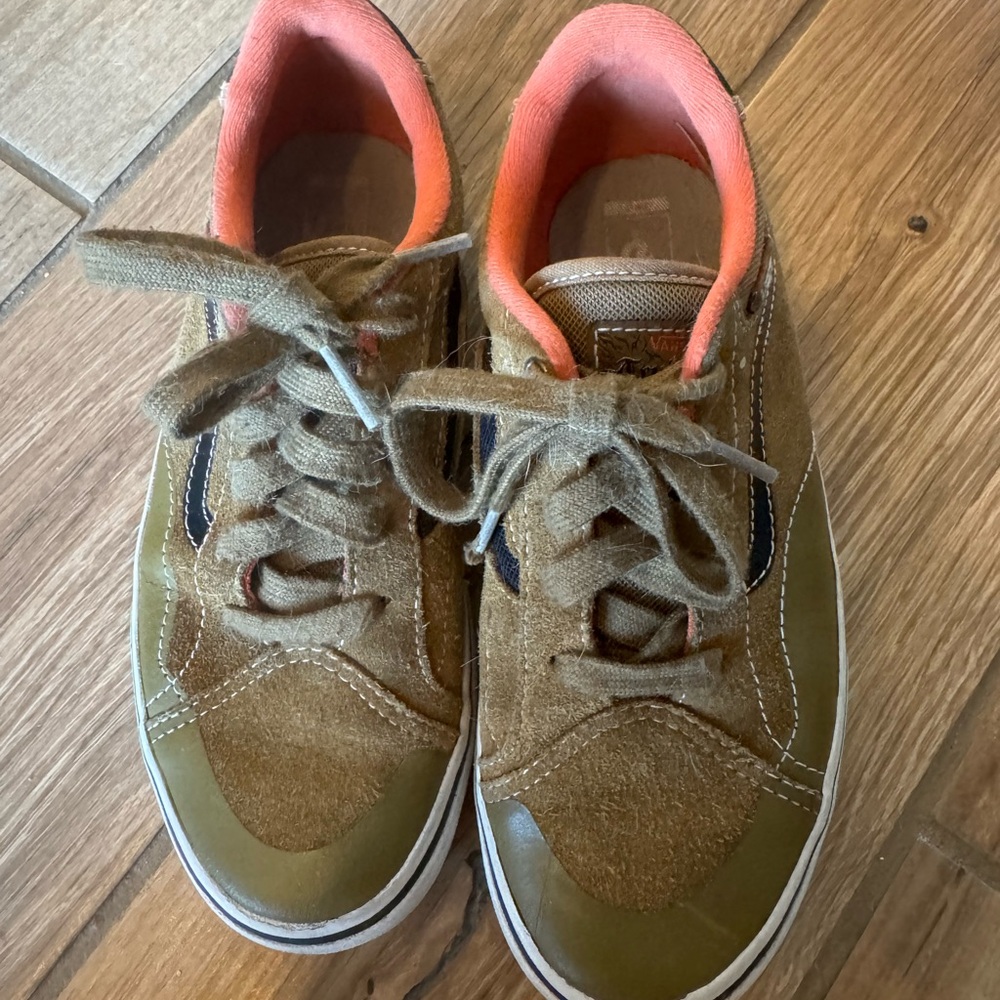 Vans pro skate shoes 4Y